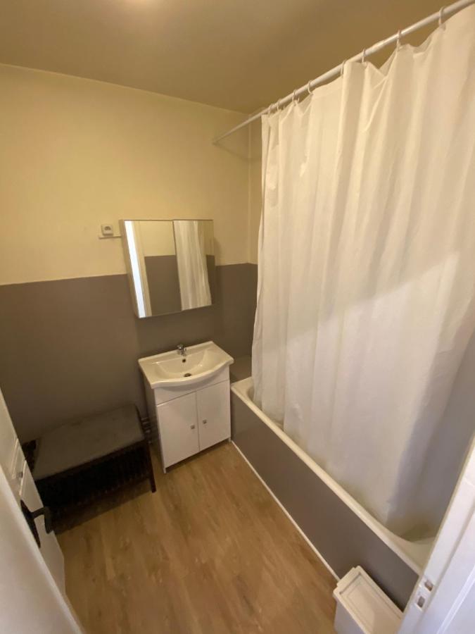 Chambre Deluxe Le Mans Luaran gambar