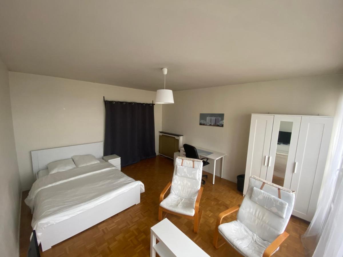 Chambre Deluxe Le Mans Luaran gambar